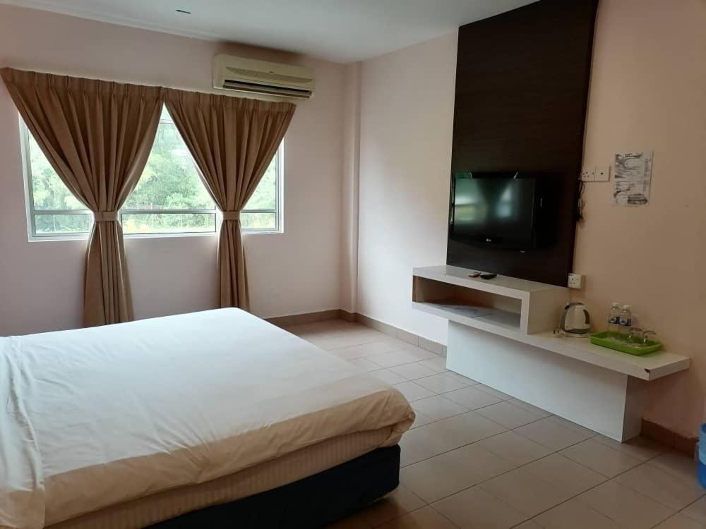 S2 Hotel Seremban Exterior photo